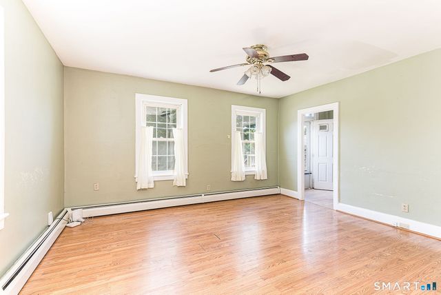 31-33 Brunswick Avenue, Plainfield, CT 06354