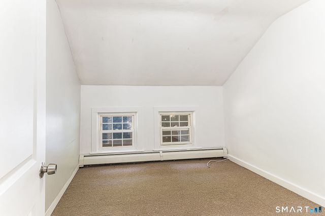 31-33 Brunswick Avenue, Plainfield, CT 06354