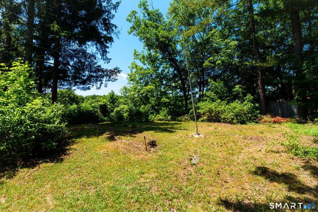 31-33 Brunswick Avenue, Plainfield, CT 06354