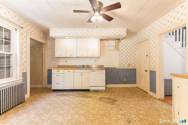 31-33 Brunswick Avenue, Plainfield, CT 06354
