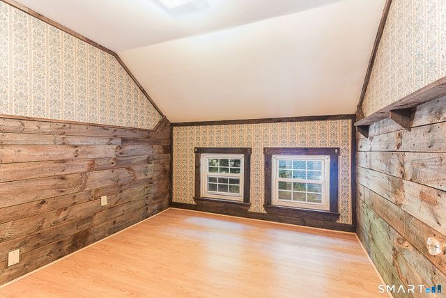 31-33 Brunswick Avenue, Plainfield, CT 06354