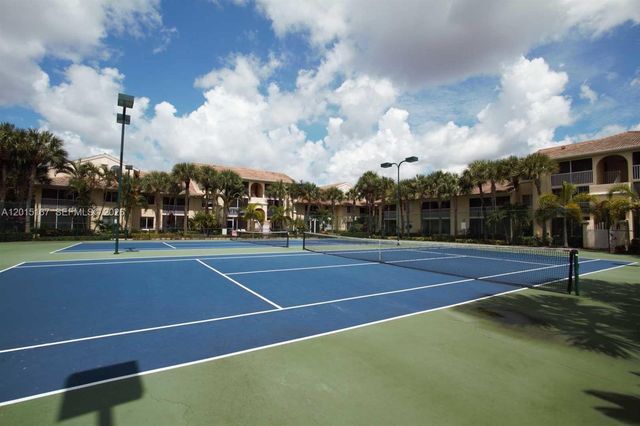 16203 Glenmoor Dr 16203, West Palm Beach, FL 33409