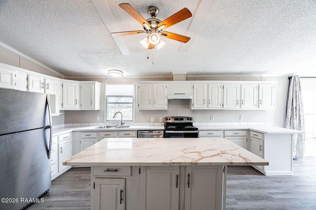 135 Fremont Drive, Lafayette, LA 70506