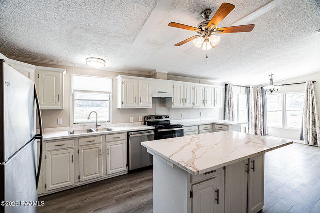 135 Fremont Drive, Lafayette, LA 70506