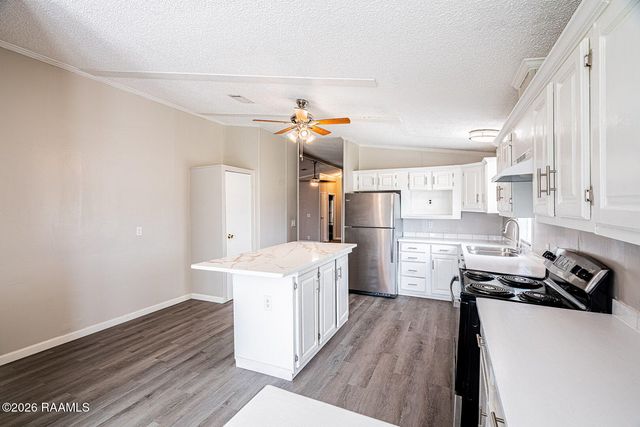 135 Fremont Drive, Lafayette, LA 70506