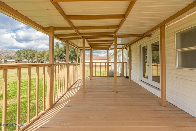 135 Fremont Drive, Lafayette, LA 70506