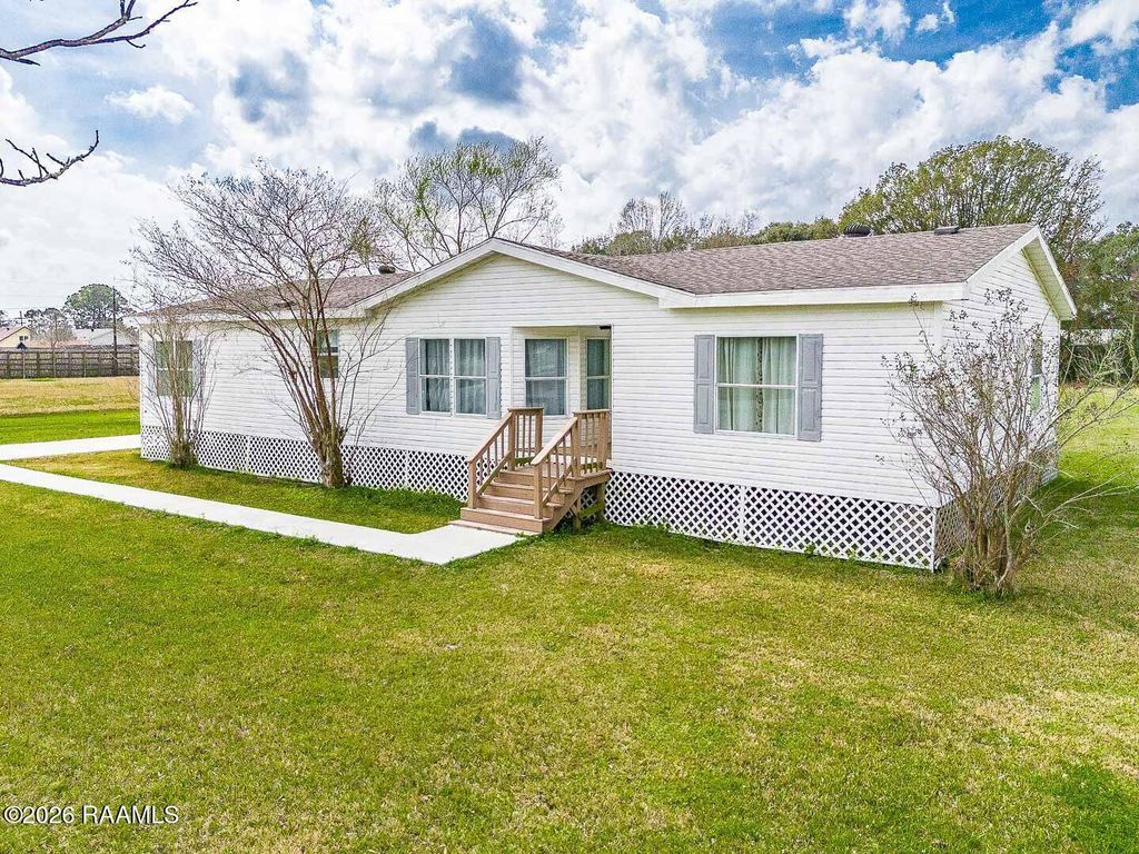 135 Fremont Drive, Lafayette, LA 70506