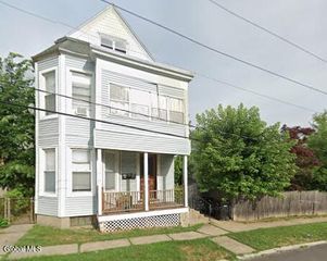 2309 17th Street, Troy, NY 12180