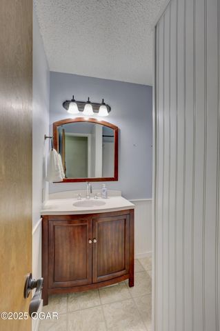 2727 S Minnesota Avenue, Joplin, MO 64804