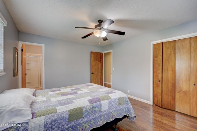 2727 S Minnesota Avenue, Joplin, MO 64804