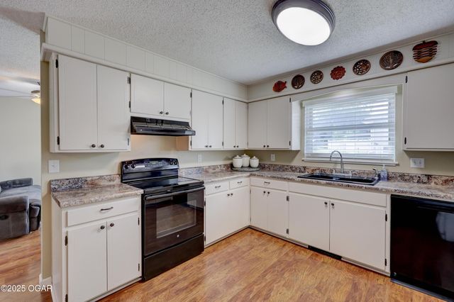 2727 S Minnesota Avenue, Joplin, MO 64804