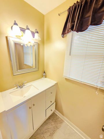 3413 HILLSDALE DR, West Valley City, UT 84119