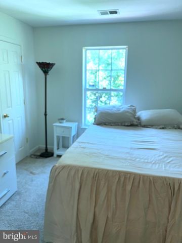 6812 ASSET DR, Landover, MD 20785
