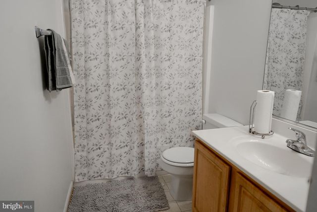 6812 ASSET DR, Landover, MD 20785