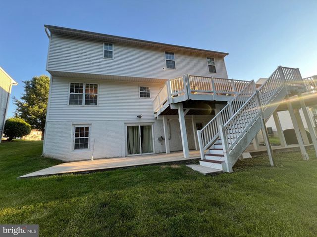 6812 ASSET DR, Landover, MD 20785