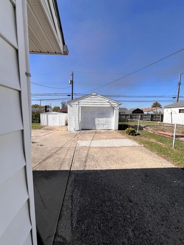 2901 Parsons Avenue, Columbus, OH 43207