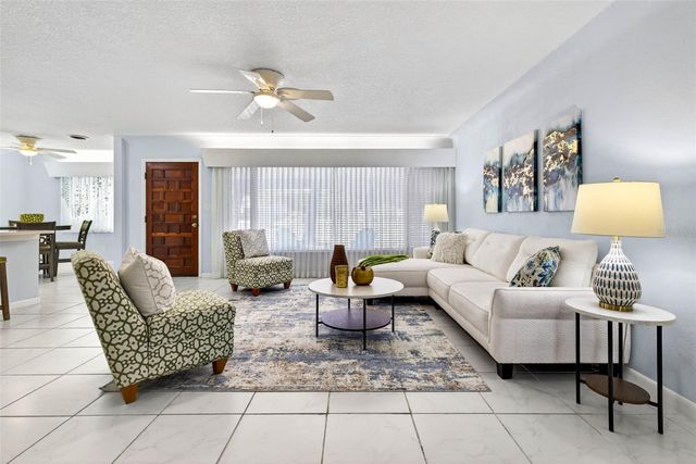 6701 BURLINGTON AVENUE N, St Petersburg, FL 33710