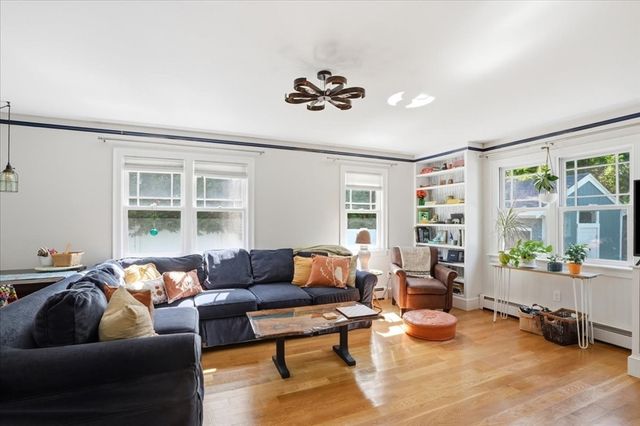 115 Sohier St, Cohasset, MA 02025