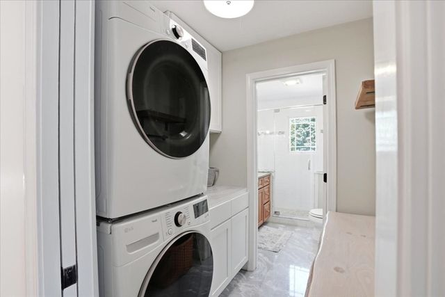 115 Sohier St, Cohasset, MA 02025