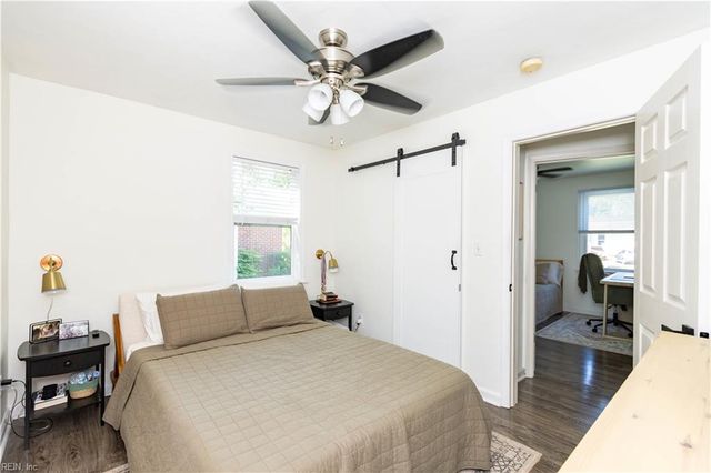 17 Warner RD, Hampton, VA 23666