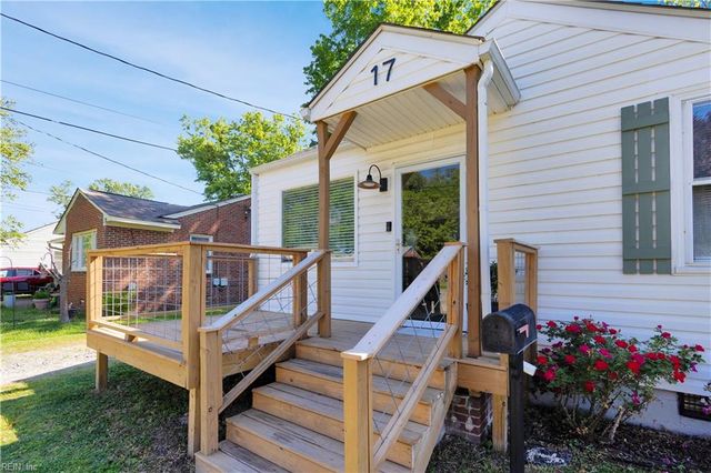 17 Warner RD, Hampton, VA 23666