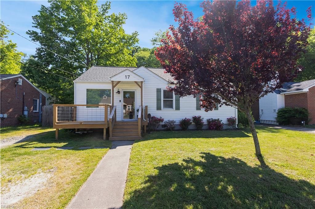 17 Warner RD, Hampton, VA 23666
