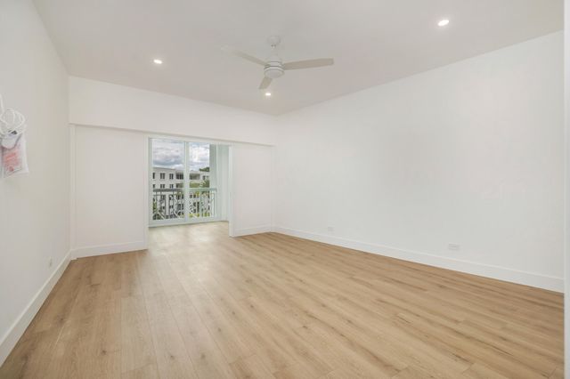 389 S Lake Drive 3h, Palm Beach, FL 33480