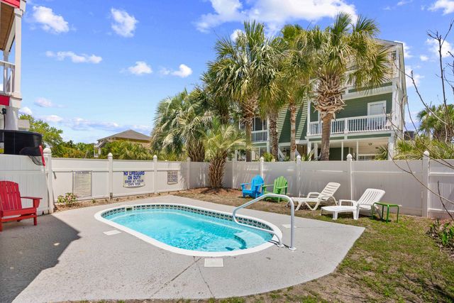 118-B Seabreeze Dr., Murrells Inlet, SC 29576