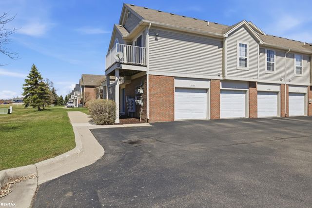 51759 Adler Park Drive, New Baltimore, MI 48051