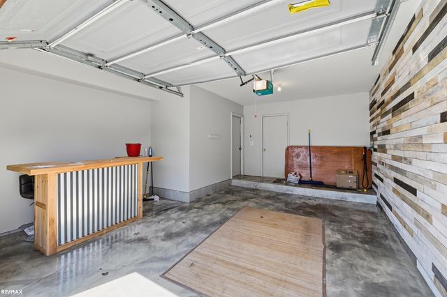 51759 Adler Park Drive, New Baltimore, MI 48051
