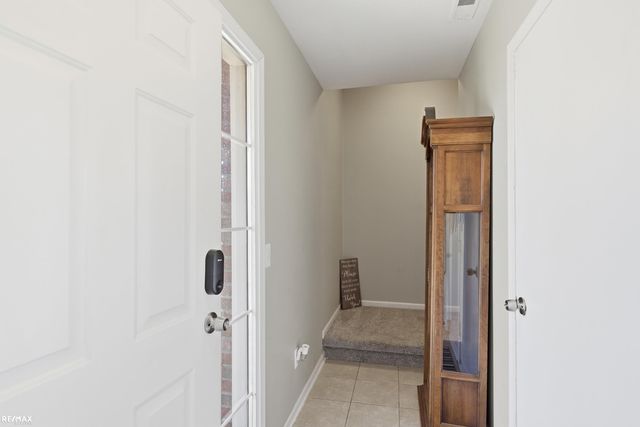 51759 Adler Park Drive, New Baltimore, MI 48051