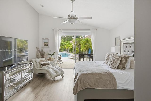 241 Fairmont Way, Weston, FL 33326