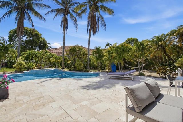 241 Fairmont Way, Weston, FL 33326