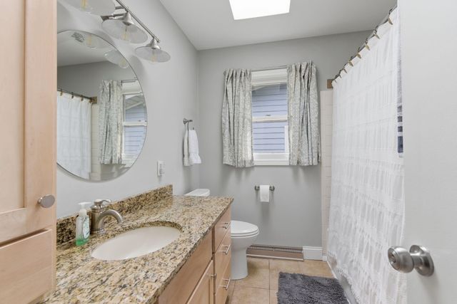 321 S Taylor Street, New Buffalo, MI 49117