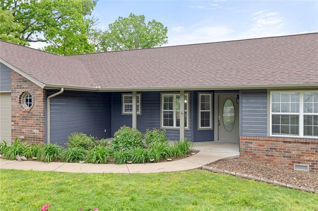 6 Swanage Drive, Bella Vista, AR 72715
