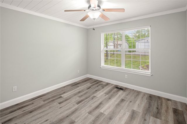 6 Swanage Drive, Bella Vista, AR 72715