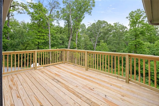 6 Swanage Drive, Bella Vista, AR 72715