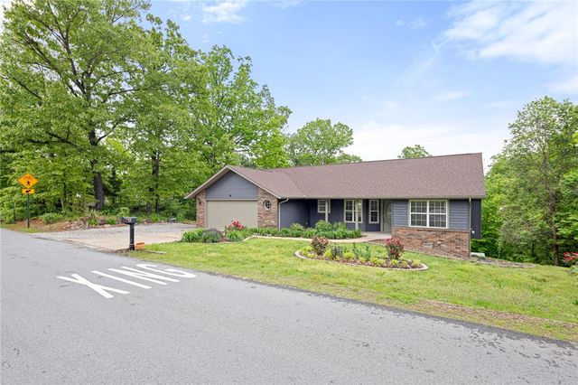 6 Swanage Drive, Bella Vista, AR 72715
