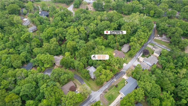 6 Swanage Drive, Bella Vista, AR 72715