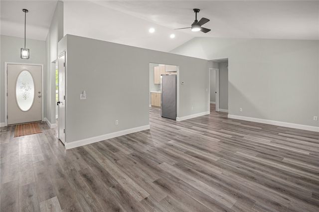6 Swanage Drive, Bella Vista, AR 72715
