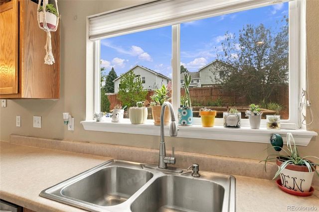 22262 E Navarro Place, Aurora, CO 80018