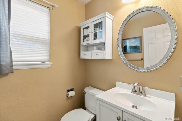 22262 E Navarro Place, Aurora, CO 80018