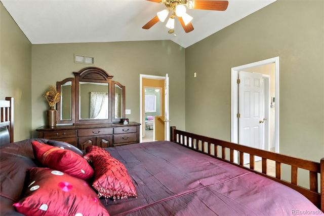 22262 E Navarro Place, Aurora, CO 80018