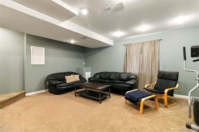 22262 E Navarro Place, Aurora, CO 80018