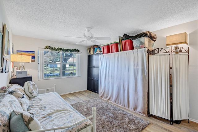 2231 LARK CIRCLE E F, Palm Harbor, FL 34684