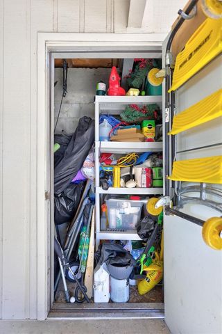 2231 LARK CIRCLE E F, Palm Harbor, FL 34684