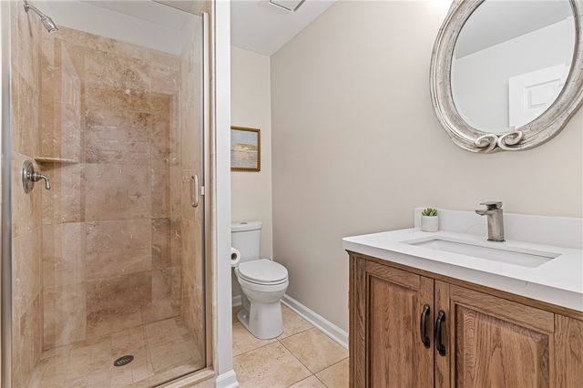 609 Lincoln Rd., Bradford Woods, PA 15015