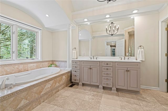 609 Lincoln Rd., Bradford Woods, PA 15015