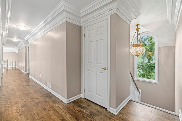 609 Lincoln Rd., Bradford Woods, PA 15015