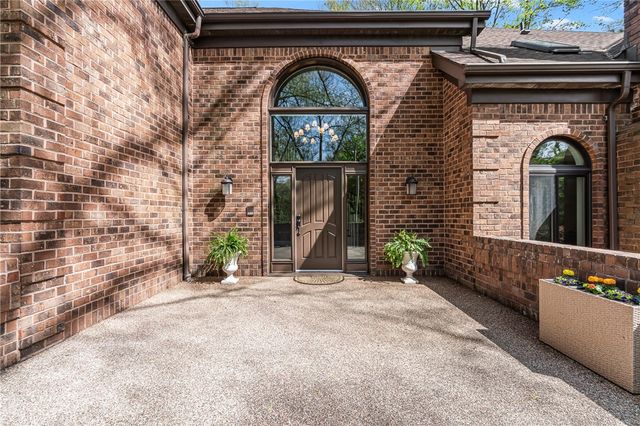 609 Lincoln Rd., Bradford Woods, PA 15015